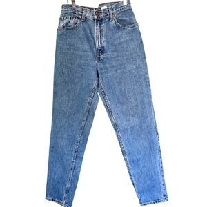 Vintage Levi's  550 classic relaxed fit tapered leg  size 9 med. 90s